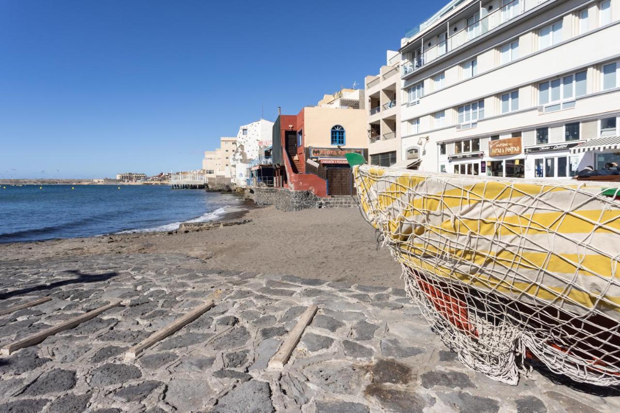 Home2Book BeachFront El Médano Extérieur photo